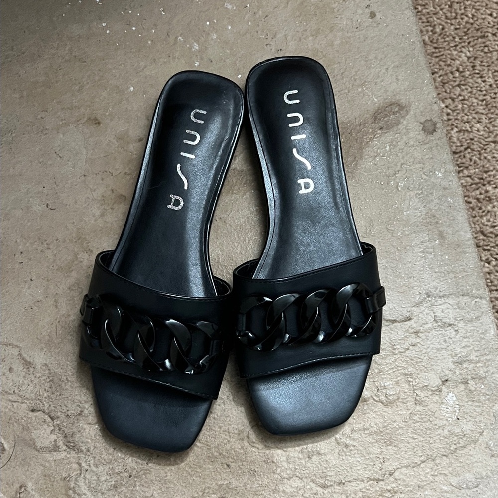Unisa Black Chain Slide Sandals